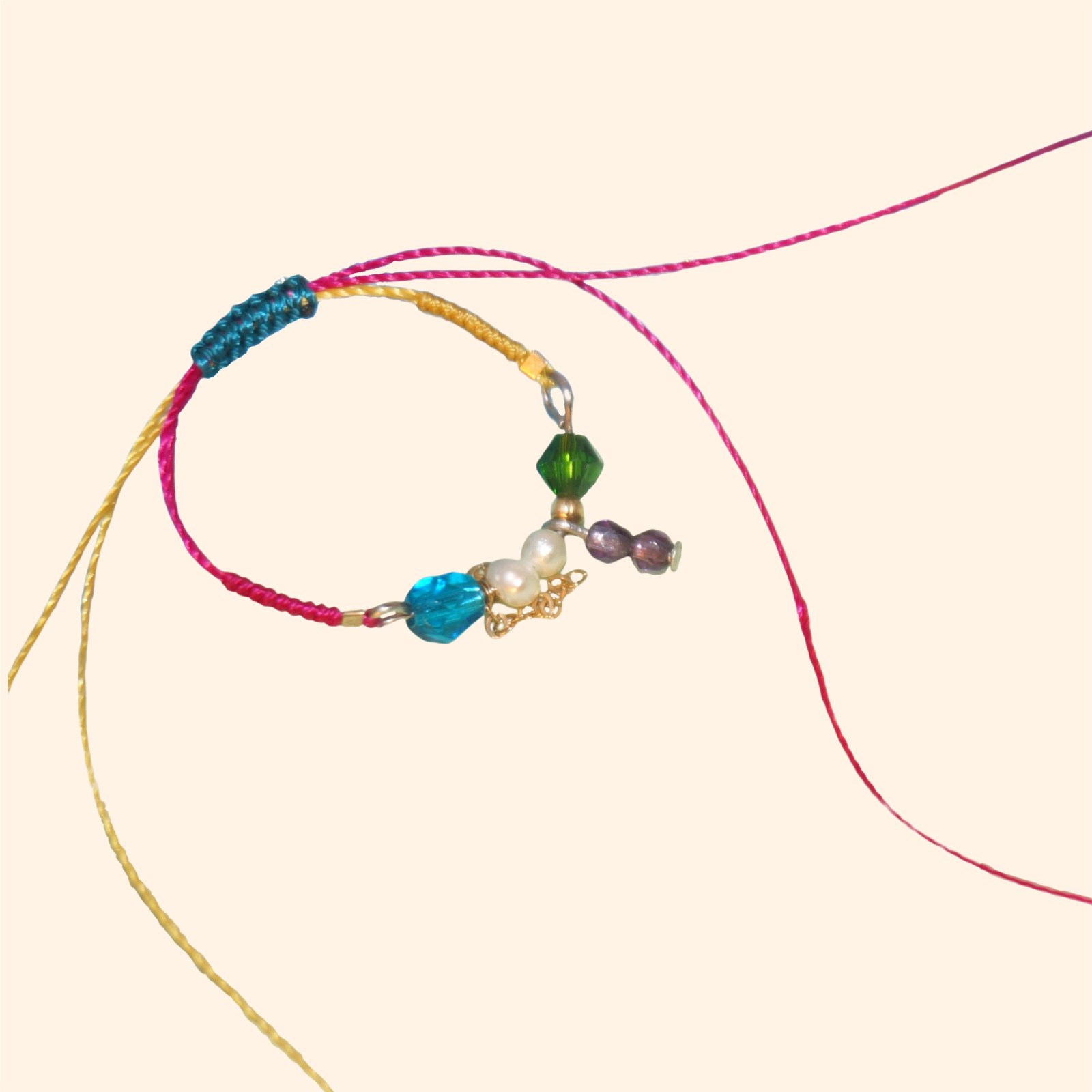 14K Gold-filled UTOPIA Thread Ring | LING LAN Jewelry Adjustable Colorful Pearl Ring